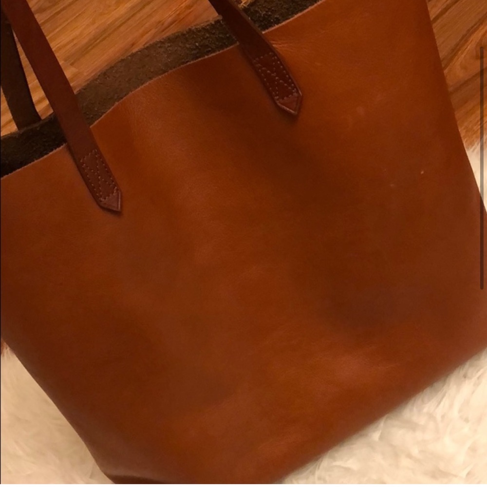 Madewell large transport leather tote